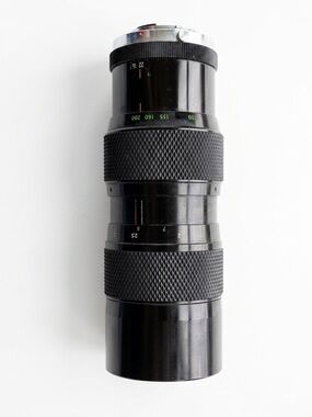 Soligor 80-200mm Canon FD Zoom Lens w Case Made in Japan For Parts ++READ++
